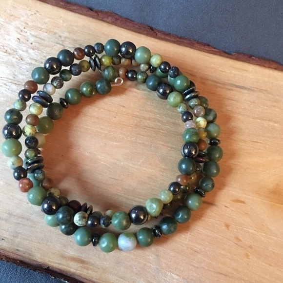 Wire wrapped bracelet green bracelet - Picture 2 of 8